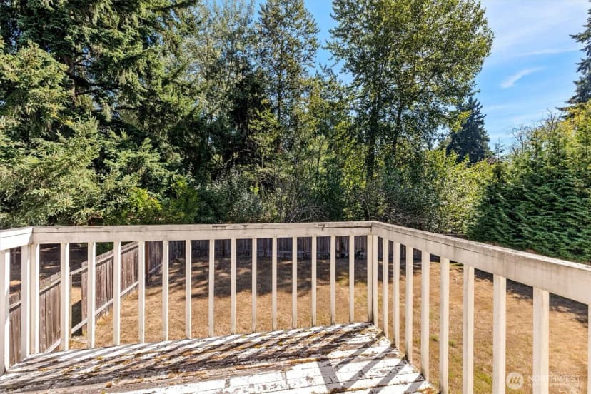 Property photo for 18223 22nd Drive Se, Bothell photo 15