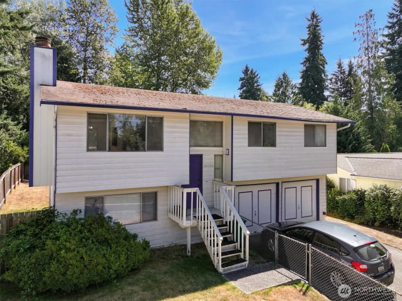 Property photo for 18223 22nd Drive Se, Bothell photo 2