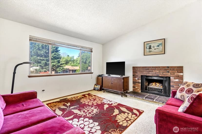 Property photo for 18223 22nd Drive Se, Bothell photo 11