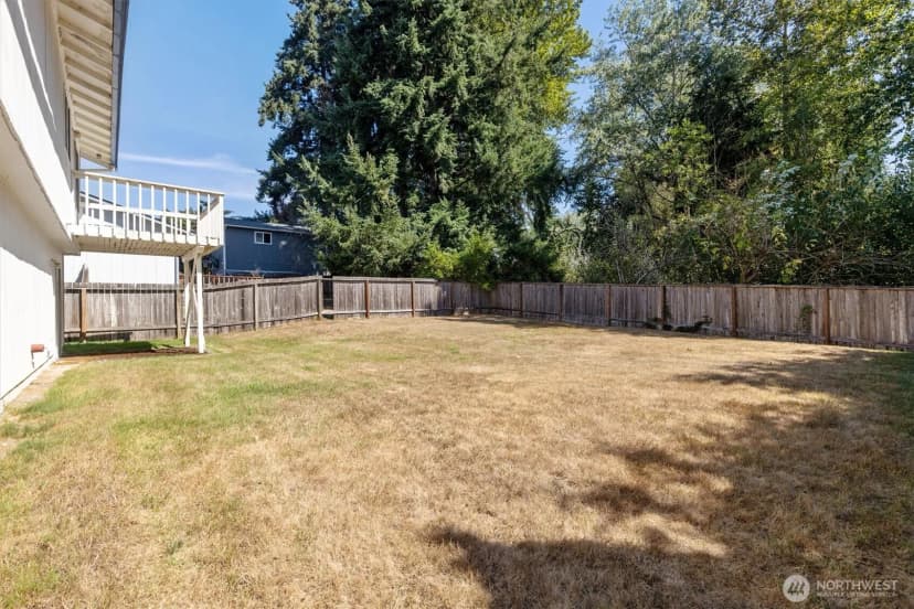 Property photo for 18223 22nd Drive Se, Bothell photo 35