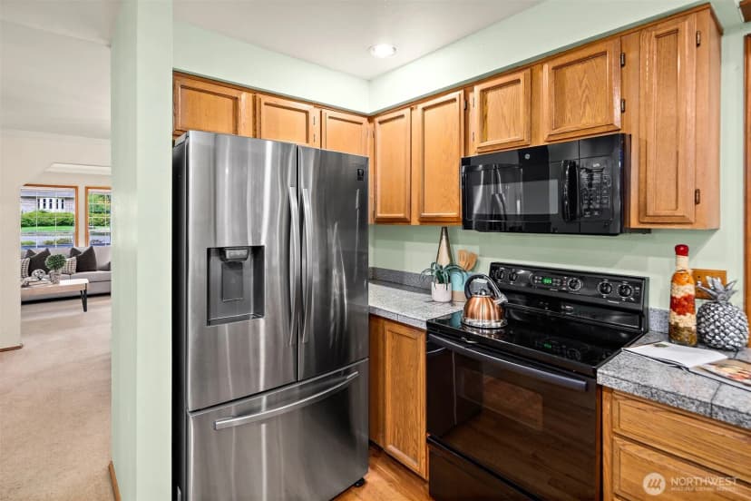 Property photo for 22119 Ne 78th Street, Redmond photo 11