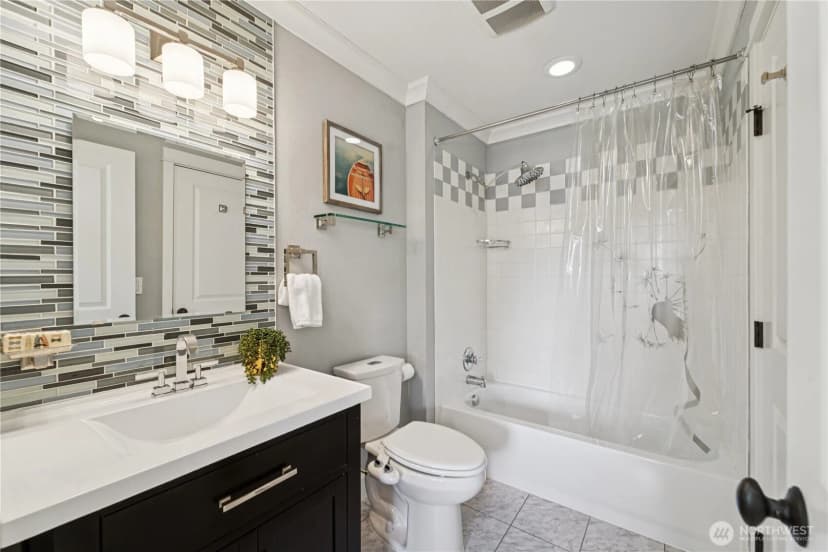 Property photo for 3020 Sw Graham Street, Seattle photo 29