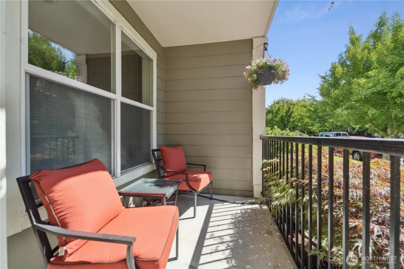 Property photo for 3020 Sw Graham Street, Seattle photo 4