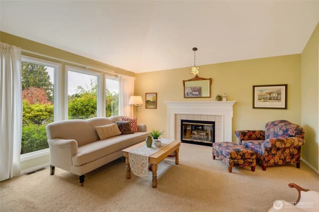 Property photo for 13433 42nd Avenue W, Mukilteo photo 5