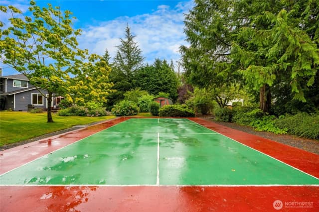 Property photo for 13433 42nd Avenue W, Mukilteo photo 2