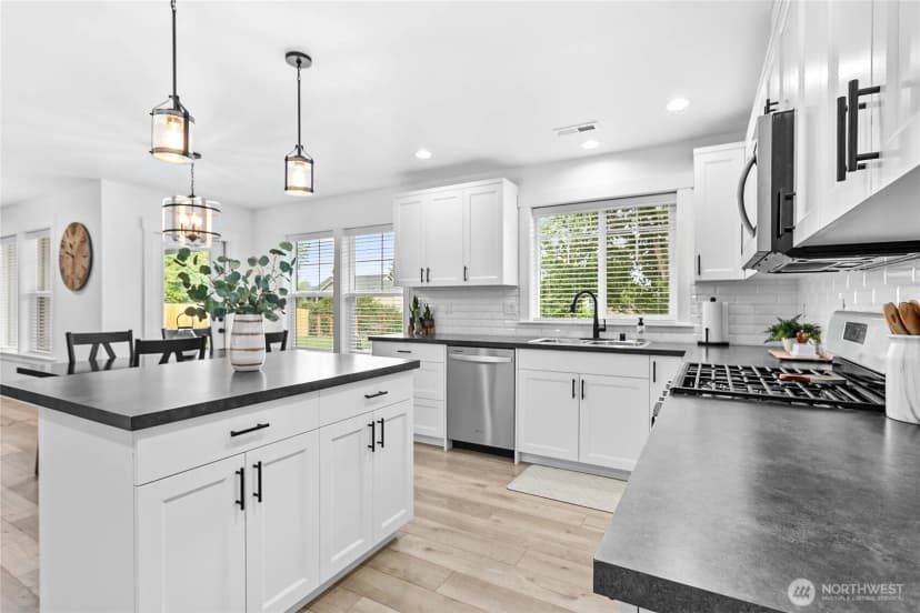 Property photo for 414 Cornerstone Drive, Sumas photo 15