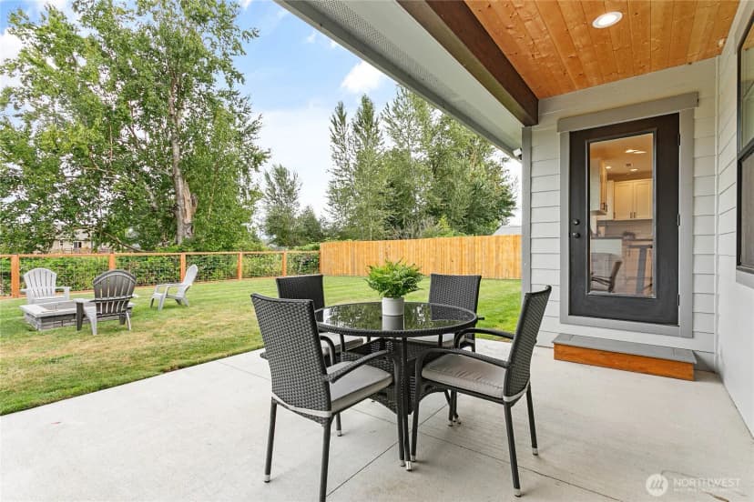 Property photo for 414 Cornerstone Drive, Sumas photo 30