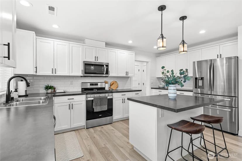 Property photo for 414 Cornerstone Drive, Sumas photo 13