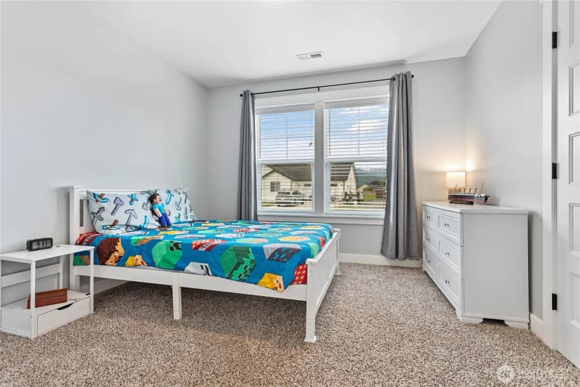 Property photo for 414 Cornerstone Drive, Sumas photo 18