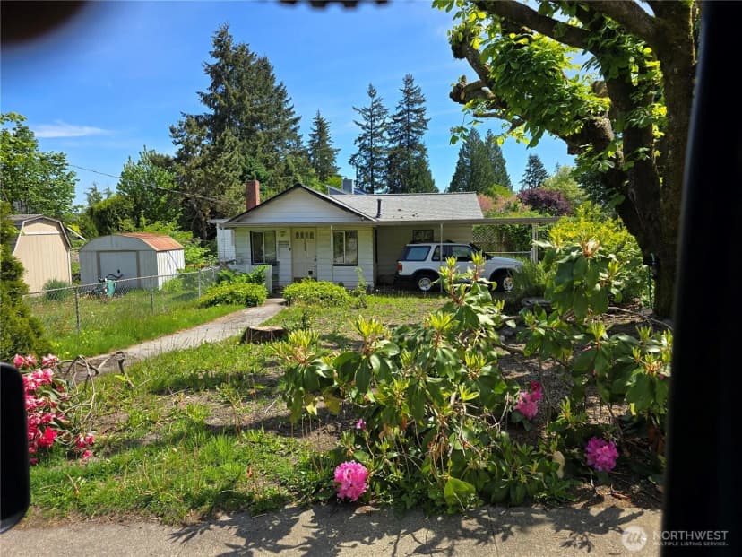 Property photo for 3642 172nd Avenue Ne, Redmond photo 2