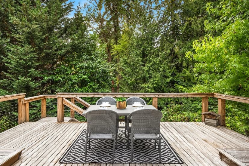 Property photo for 4275 Sorrel Way Ne, Bainbridge Island photo 18