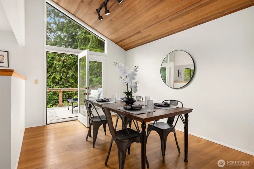 Property photo for 4275 Sorrel Way Ne, Bainbridge Island photo 11