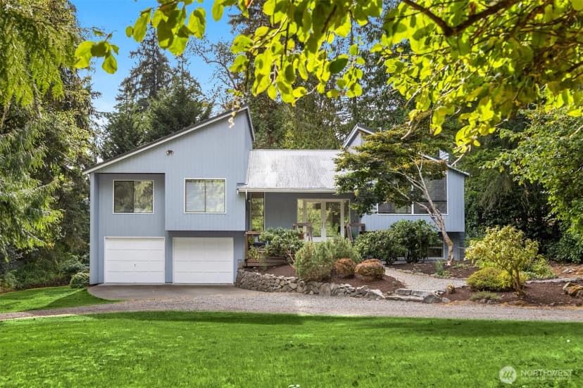 Property photo for 4275 Sorrel Way Ne, Bainbridge Island