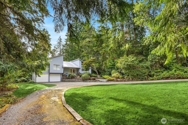 Property photo for 4275 Sorrel Way Ne, Bainbridge Island photo 5