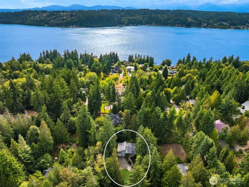 Property photo for 4275 Sorrel Way Ne, Bainbridge Island photo 24