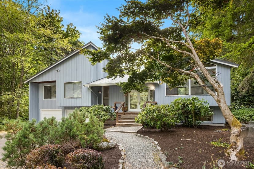 Property photo for 4275 Sorrel Way Ne, Bainbridge Island photo 2
