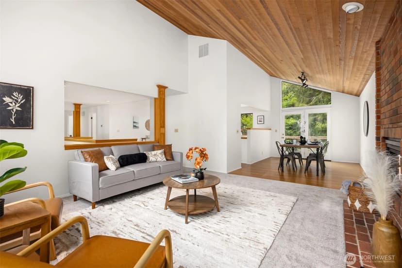 Property photo for 4275 Sorrel Way Ne, Bainbridge Island photo 9