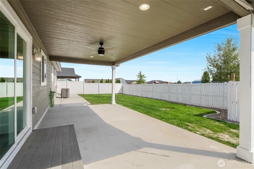 Property photo for 34 Grant Drive, Ephrata photo 33