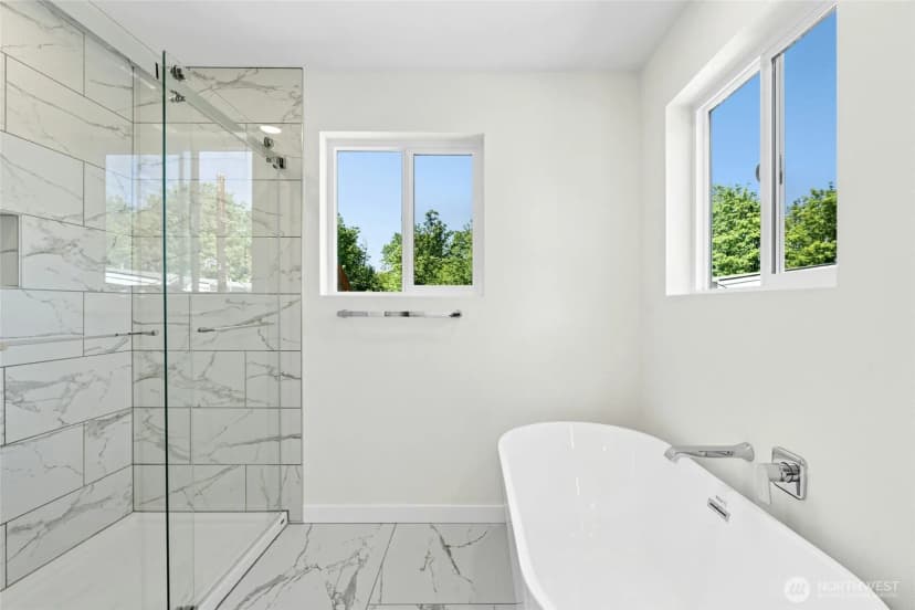 Property photo for 3010 Fauntleroy Avenue Sw, Seattle photo 18