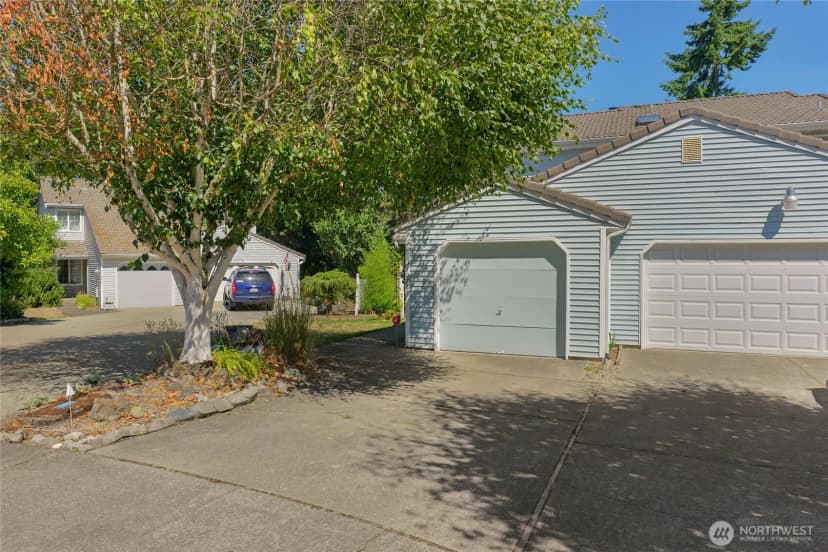 Property photo for 31078 9th Avenue S, Federal Way photo 3