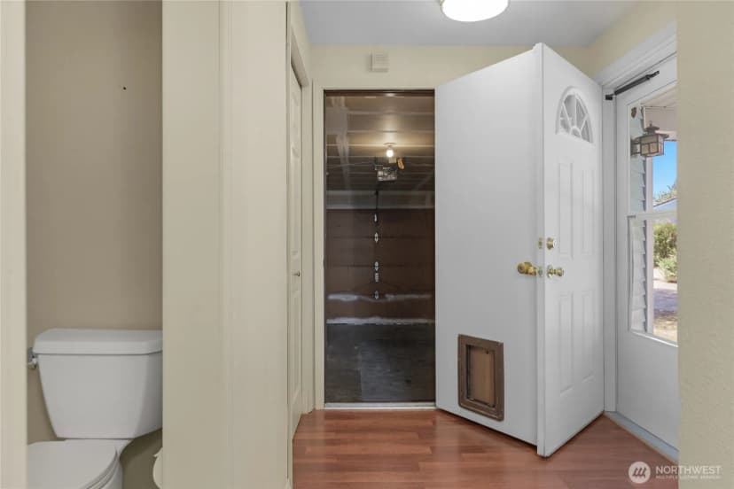 Property photo for 31078 9th Avenue S, Federal Way photo 15