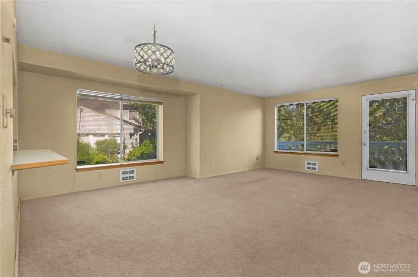 Property photo for 31078 9th Avenue S, Federal Way photo 8