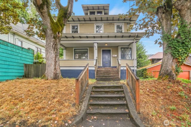 Property photo for 1814 E Cherry Street, Seattle