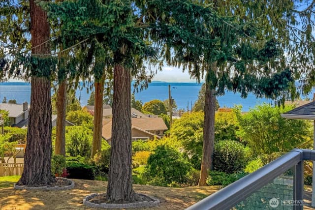 Property photo for 2123 Nw 204th Street, Shoreline photo 5