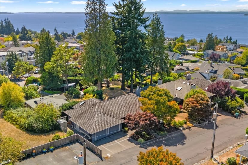 Property photo for 2123 Nw 204th Street, Shoreline photo 35