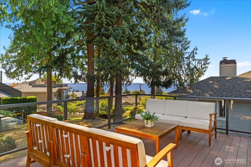Property photo for 2123 Nw 204th Street, Shoreline photo 7