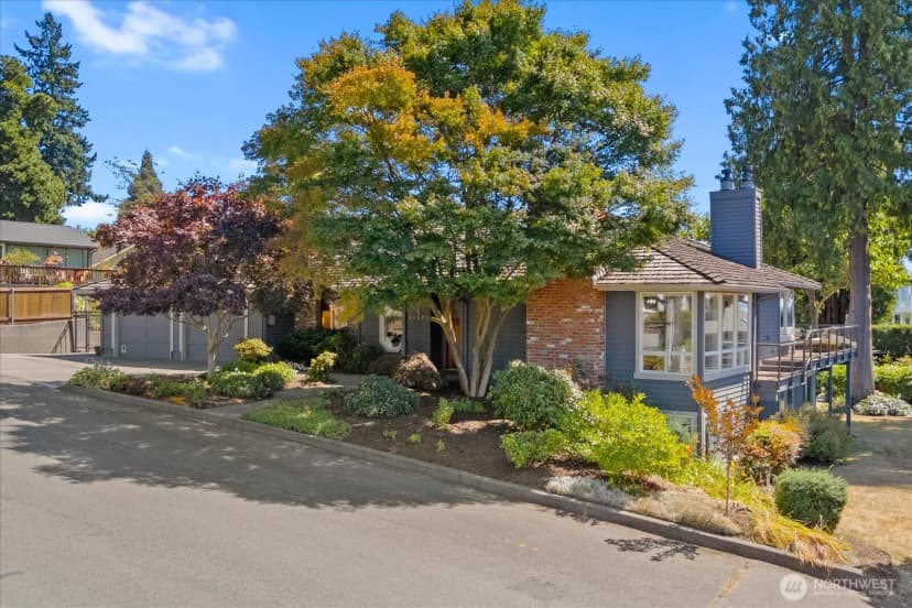 Property photo for 2123 Nw 204th Street, Shoreline