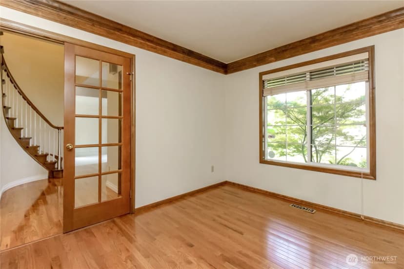 Property photo for 33615 7th Place Sw, Federal Way photo 14