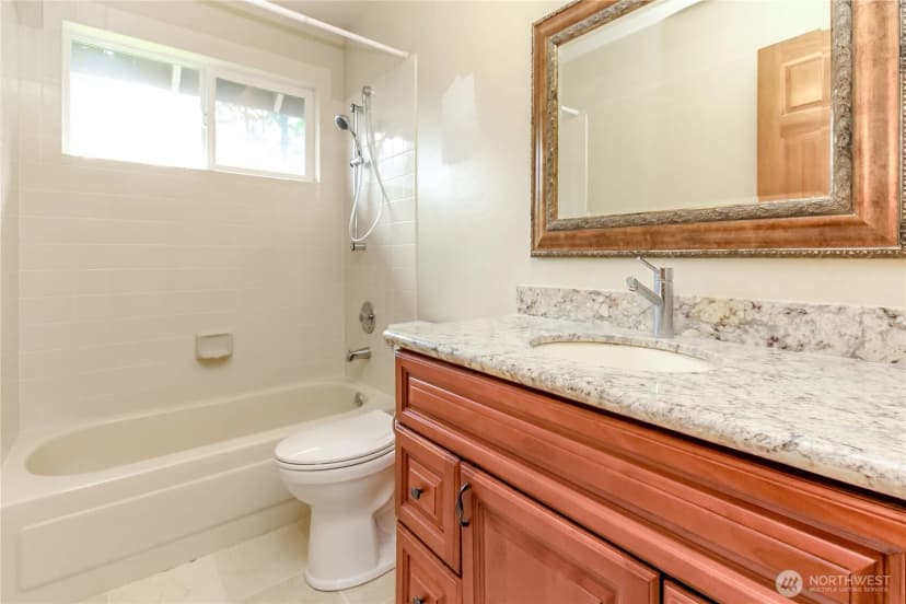 Property photo for 33615 7th Place Sw, Federal Way photo 27
