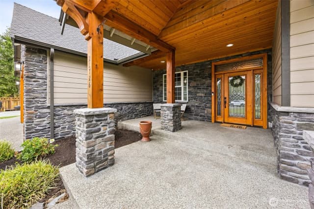 Property photo for 21726 Orting Kapowsin Highway E, Graham photo 4