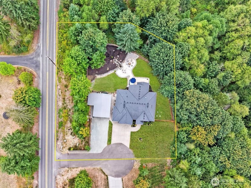 Property photo for 21726 Orting Kapowsin Highway E, Graham photo 38