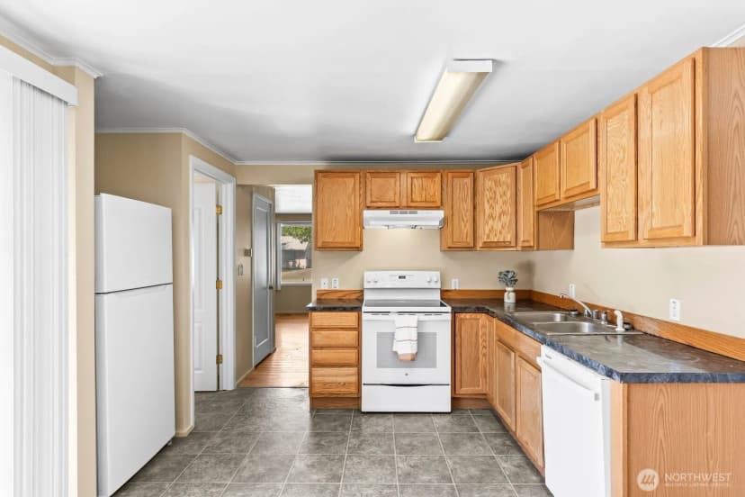 Property photo for 704 E Hobert Avenue, Ellensburg photo 13