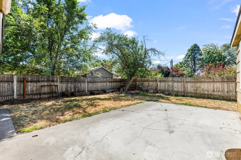 Property photo for 704 E Hobert Avenue, Ellensburg photo 22