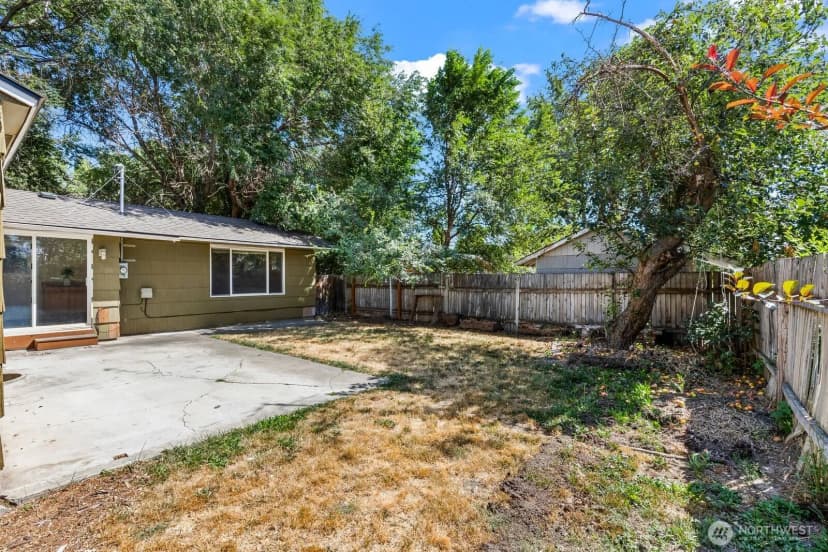 Property photo for 704 E Hobert Avenue, Ellensburg photo 24