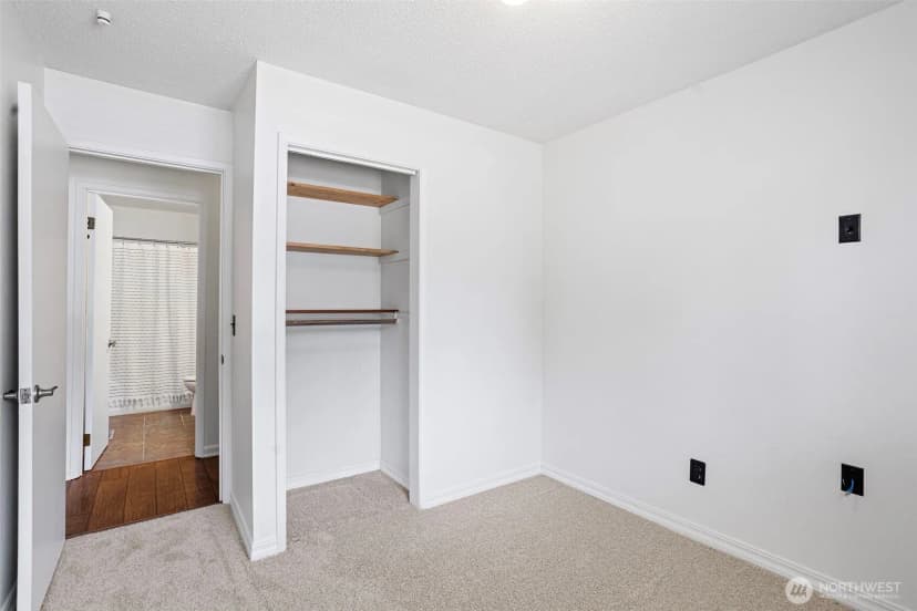 Property photo for 29540 32nd Place S, Auburn photo 18