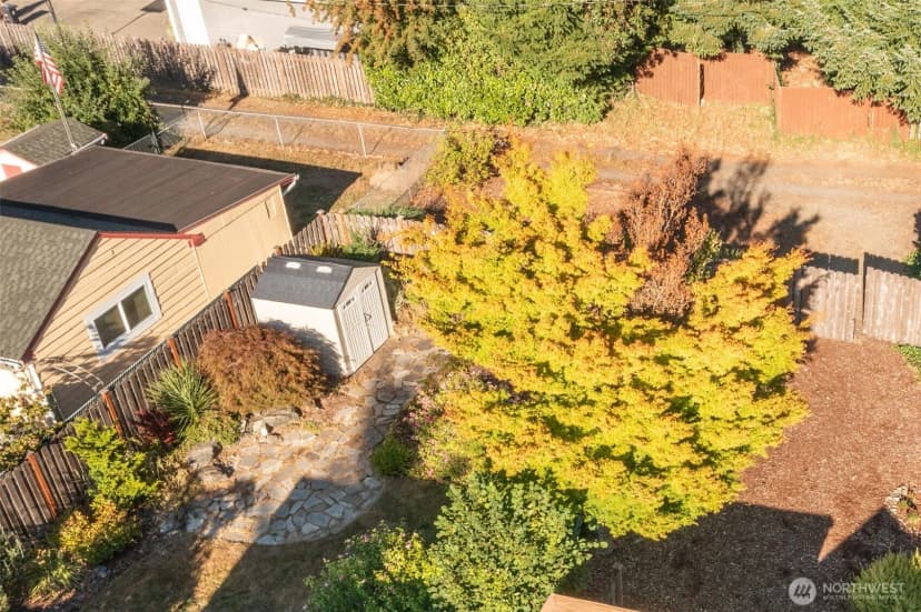 Property photo for 812 Thomas Street Sw, Olympia photo 27