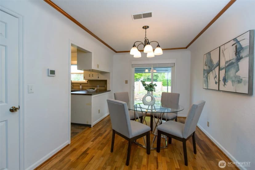 Property photo for 812 Thomas Street Sw, Olympia photo 6