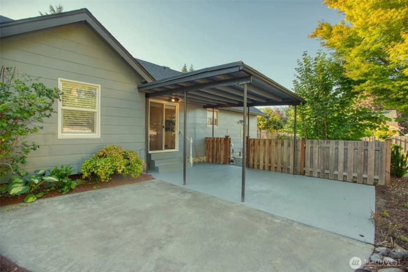 Property photo for 812 Thomas Street Sw, Olympia photo 25