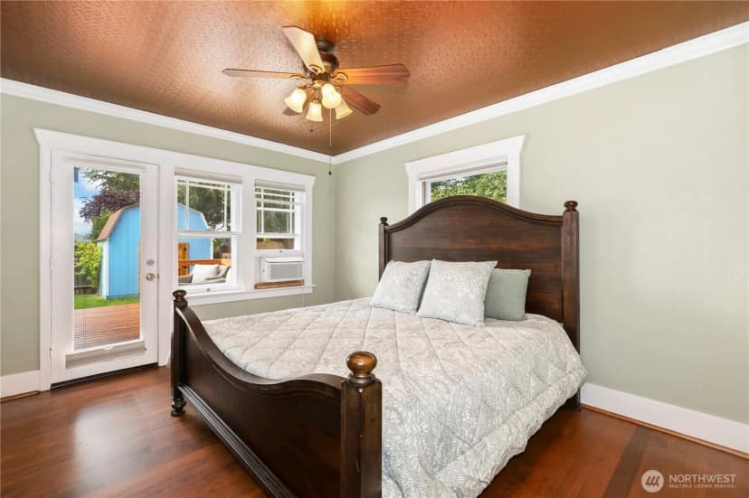 Property photo for 3002 Locust Avenue W, University Place photo 12