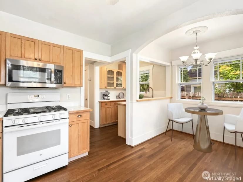 Property photo for 3002 Locust Avenue W, University Place photo 9