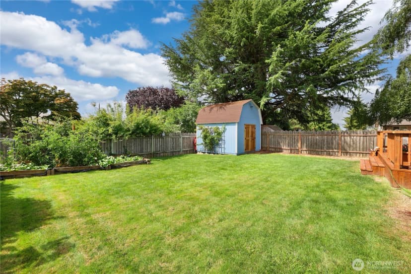 Property photo for 3002 Locust Avenue W, University Place photo 34