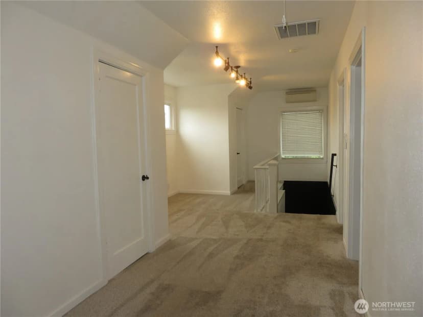 Property photo for 204 E Spruce Avenue, Montesano photo 24