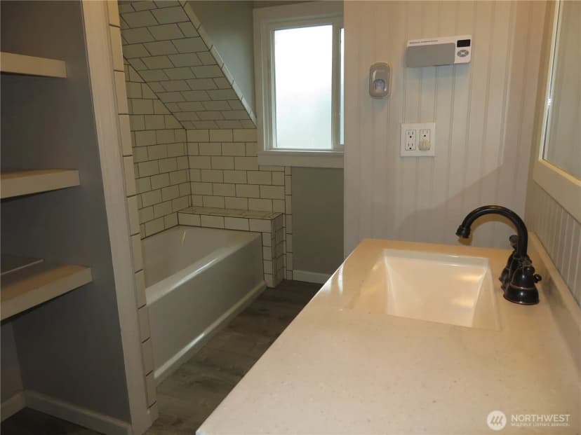 Property photo for 204 E Spruce Avenue, Montesano photo 25