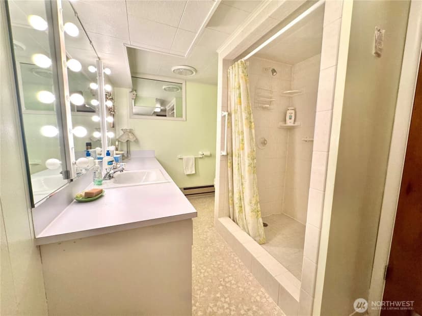 Property photo for 309 W 9th Avenue, Ritzville photo 24