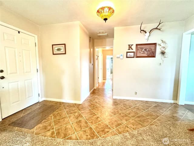 Property photo for 309 W 9th Avenue, Ritzville photo 3
