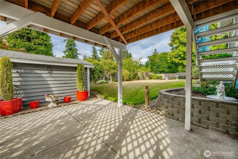Property photo for 2820 E Crestline Drive, Bellingham photo 23